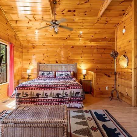 Permanent Vacation-Private Honeymoon Cabin With Hot Tub Sevierville Esterno foto