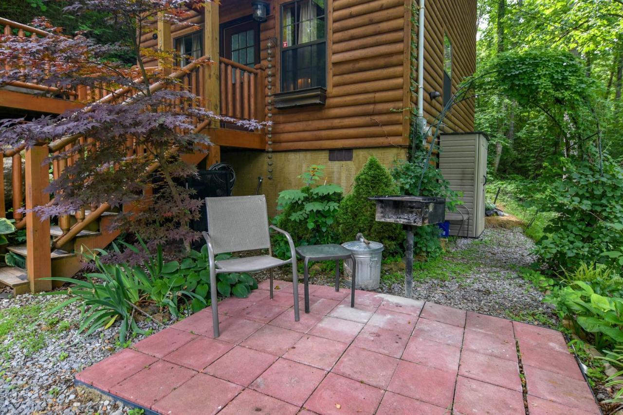 Permanent Vacation-Private Honeymoon Cabin With Hot Tub Sevierville Esterno foto
